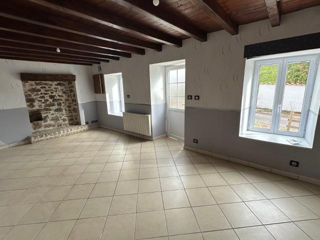 Location maison, m² T 4 à Saint Priest Taurion, 615 €
