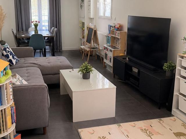 Location maison, m² T 4 à Saint Siméon de Bressieux, 741 €