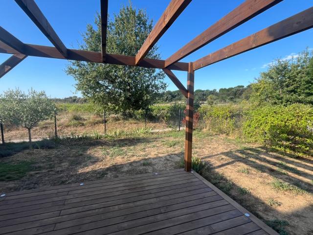 Location maison, m² T 4 à Sommières, 1 300 €