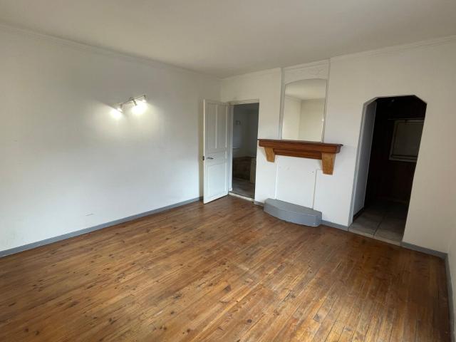 Location maison, m² T 5 à Toulouse, 1 322 €