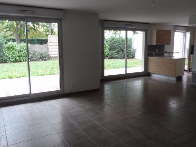Location maison, m² T 5 à Toulouse, 1 654 €