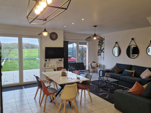 Location maison, m² T 5 à Cambronne lès Clermont, 1 300 €