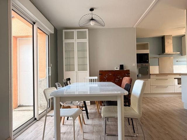 Location maison, m² T 5 à Colomiers, 1 350 €