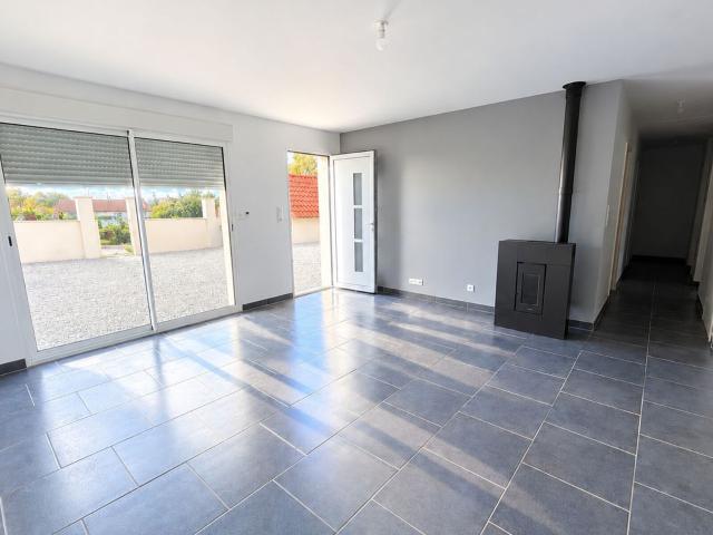 Location maison, m² T 5 à La Souterraine, 890 €