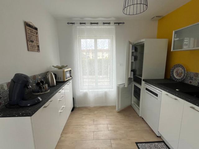 Location maison, m² T 5 à Limoges, 1 330 €
