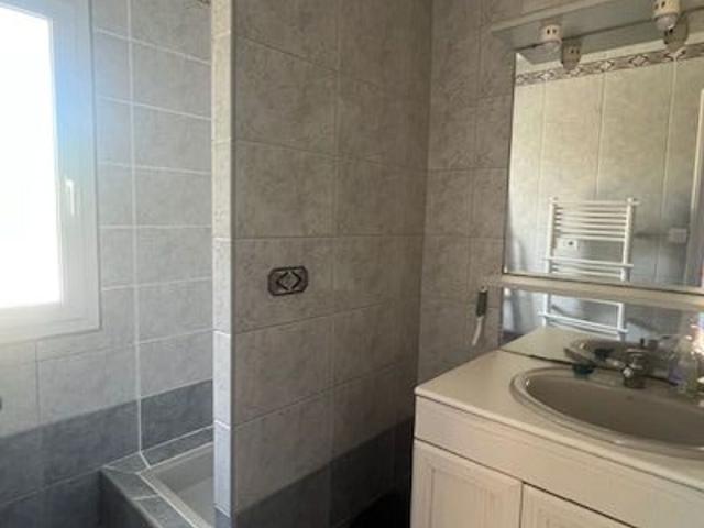 Location maison, m² T 5 à Plouarzel, 1 237 €
