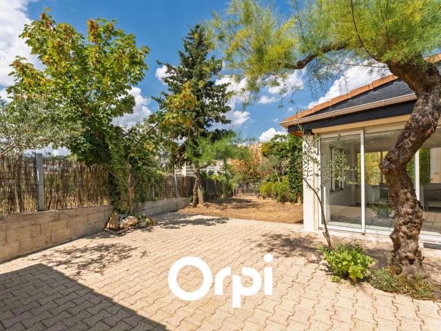 Location maison, m² T 5 à Privas, 1 050 €