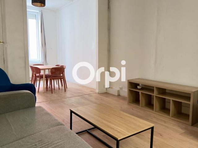 Location maison, m² T 5 à Roubaix, 1 050 €
