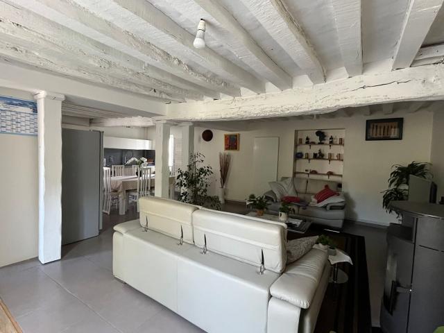 Location maison, m² T 5 à Sammeron, 1 300 €