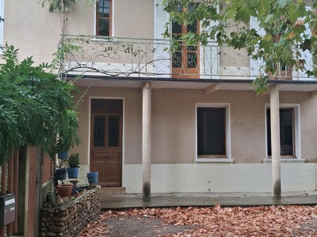 Location maison, m² T 5 à Saint Michel sur Savasse, 870 €