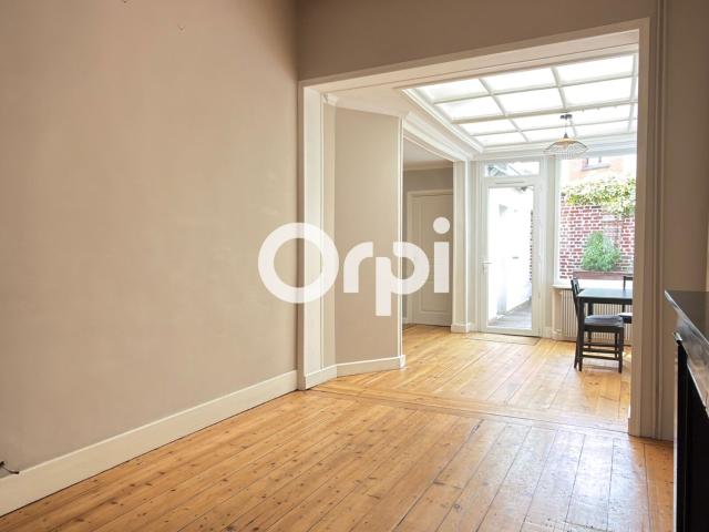 Location maison, m² T 6 à La Madeleine, 2 300 €