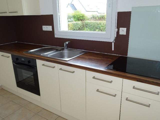 Location maison, m² T 6 à Lanrivoaré, 940 €