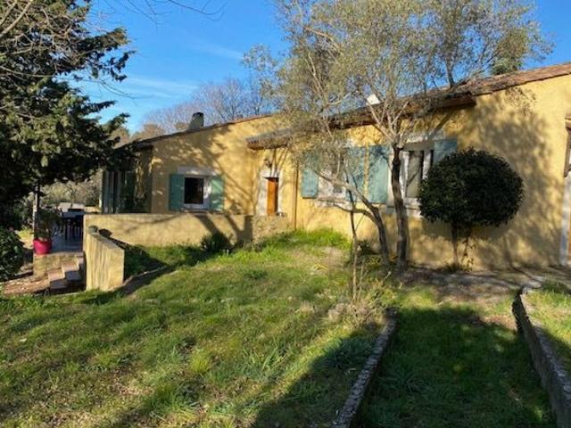 Location maison, m² T 6 à Nîmes, 1 450 €
