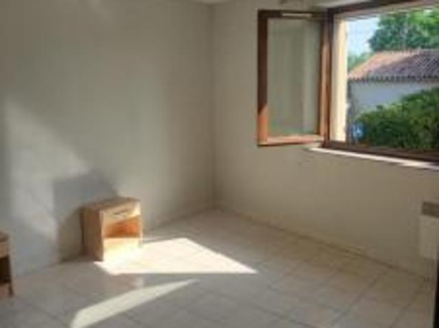 location maison montgey 3 pièces 66 m2 tarn 81470 568 € / mois