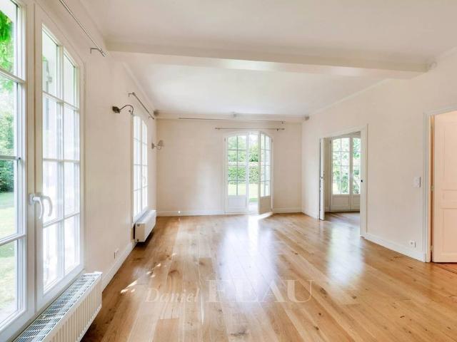 Location maison, Marnes la Coquette, 8 pièces, 250 m², ref 87169260