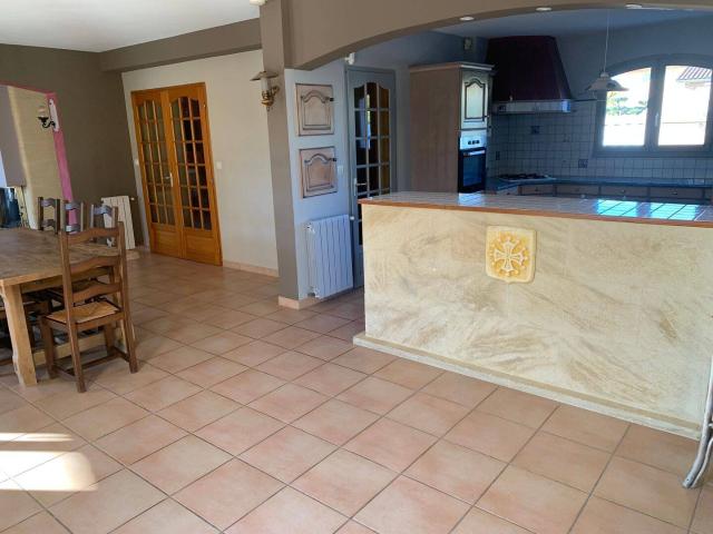 Location maison meublée 5 chambres avec piscine au SUD de Tournon sur Rhône