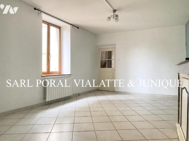 LOCATION MAISON MITOYENNE T3 SAINT JEAN LE VIEUX