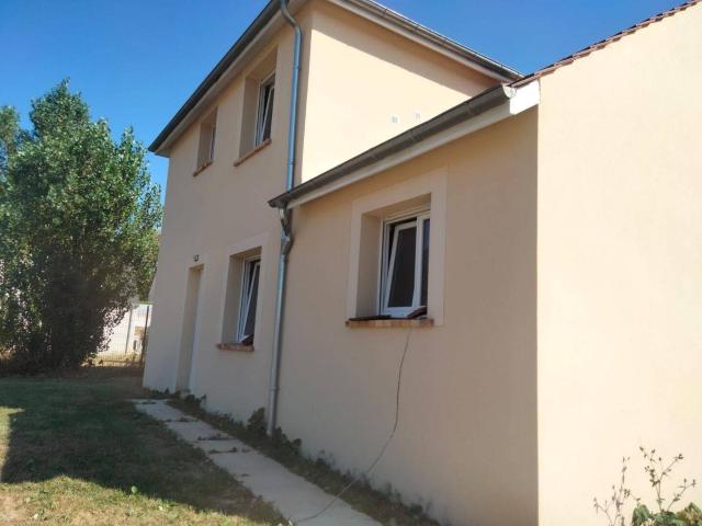 Location maison neuve avec jardin