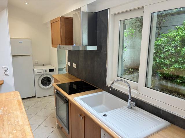 LOCATION MAISON SAINT CLOUD 5 pièces 10158 m2