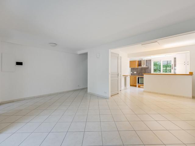 LOCATION MAISON SAINT CLOUD 5 pièces 10158 m2