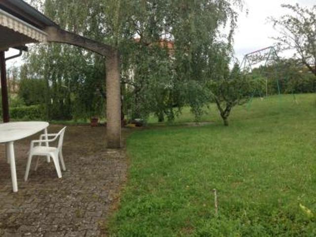 location maison saint cyr au mont d'or 4 pièces 115 m2 rhone 69450 1400 € / mois
