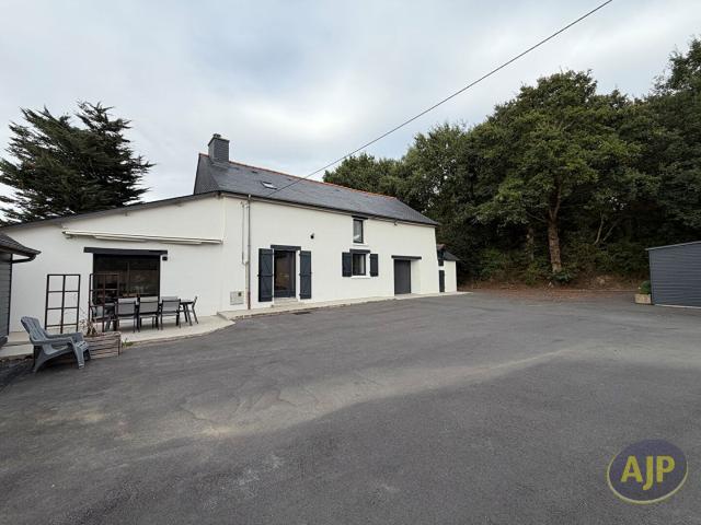 Location maison Saint Gilles: 1 200 € AJP Immobilier Pacé