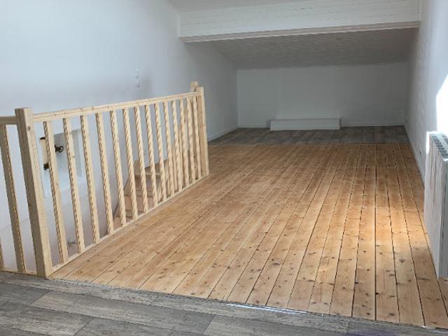 Location maison Saint Estephe: 738 € AJP Pauillac Immobilier