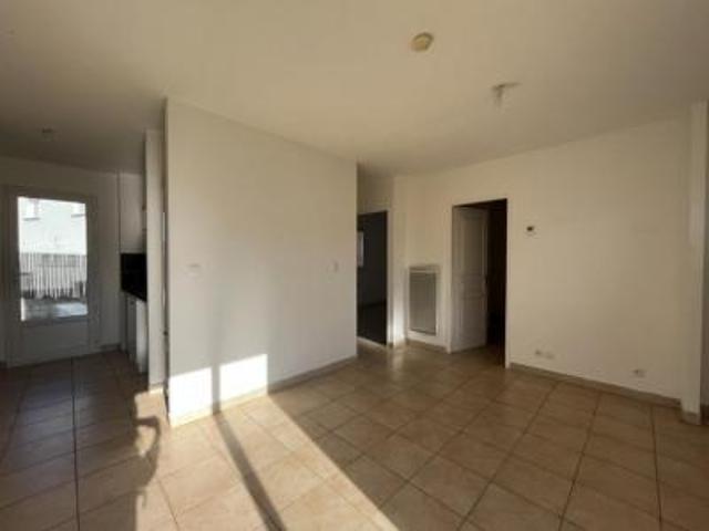 location maison santa maria poggio 3 pièces 50 m2 corse 20221 670 € / mois