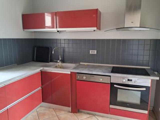 location maison sens 4 pièces 100 m2 yonne 89100 1095 €
