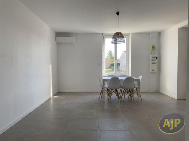 Location maison Pouance: 660 € AJP Immobilier Segré