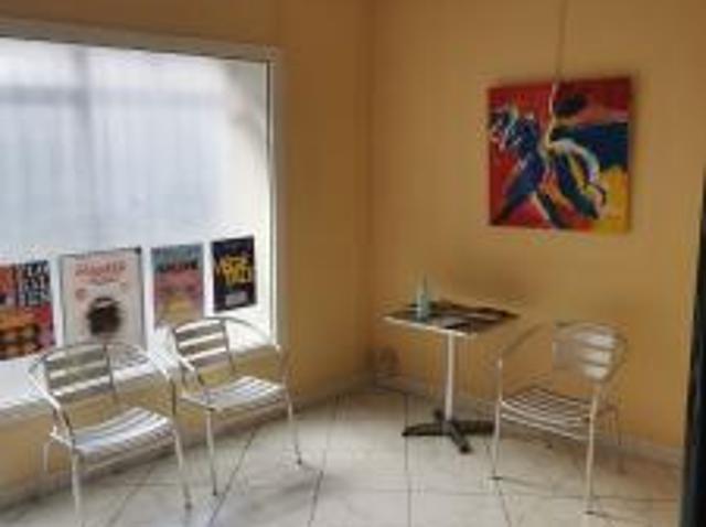 location maison quai centre ville 16 m2 herault 34200 323 €