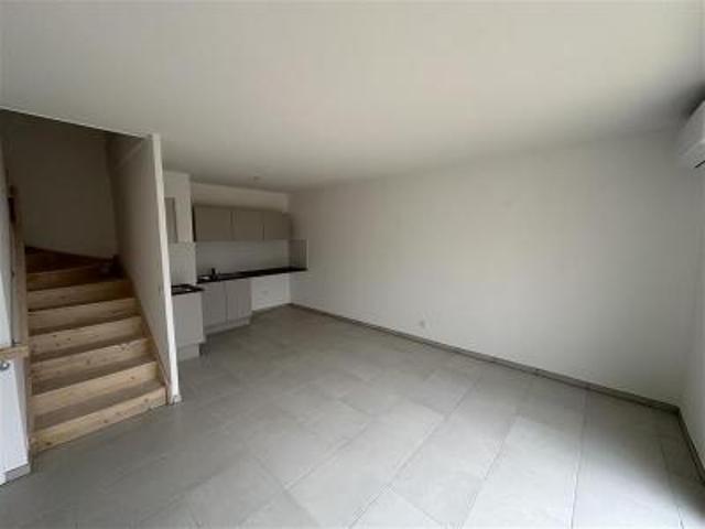 location maison redessan 4 pièces 84 m2 gard 30129 948 € / mois