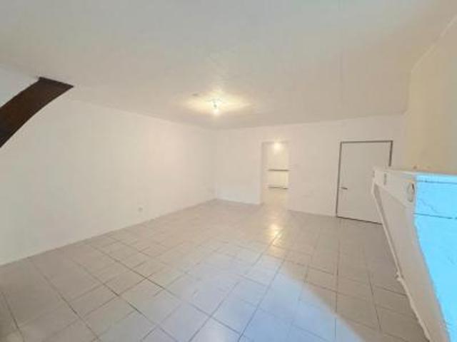 location maison reignac 4 pièces 94 m2 gironde 33860 655 € / mois