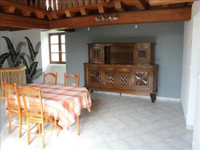 location maison ruffec 4 pièces 162 m2 charente 16700 850 € / mois