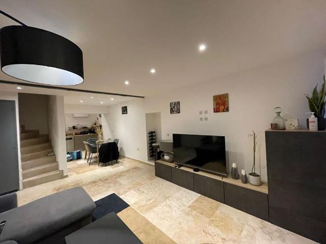 LOCATION: maison T3 72 m² meublée SORGUES