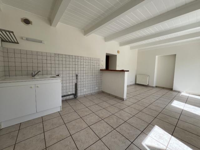 Location MAISON T3 | Agence Delas