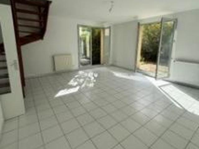 location maison toulouse 4 pièces 79 m2 haute garonne 31200 1000 € / mois