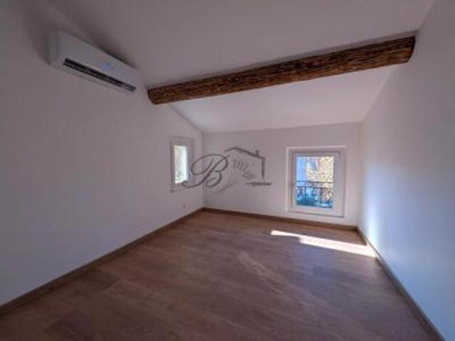 location maison tour d'aigues 3 pièces 50 m2 vaucluse 84240 700 € / mois