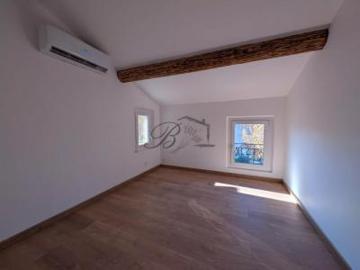 location maison tour d'aigues 3 pièces 50 m2 vaucluse 84240 700 € / mois
