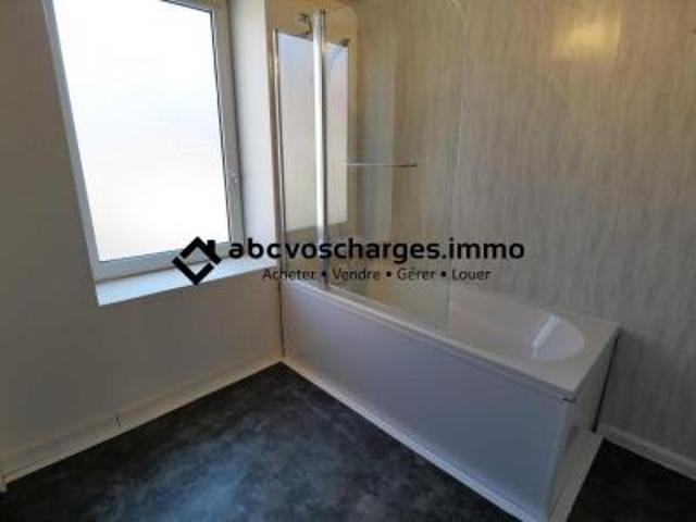 location maison tourcoing 4 pièces 71 m2 nord 59200 771 € / mois