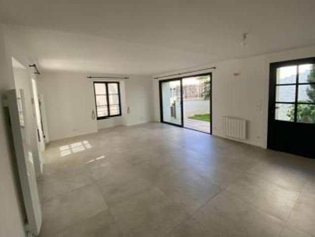 location maison talmont saint hilaire 4 pièces 106 m2 vendee 85440 990 € / mois