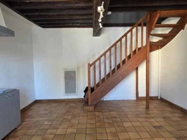 location maison thourotte 2 pièces 29 m2 oise 60150 560 € / mois