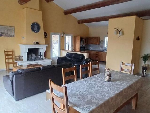 Location Maison traditionnelle 6 pièces
