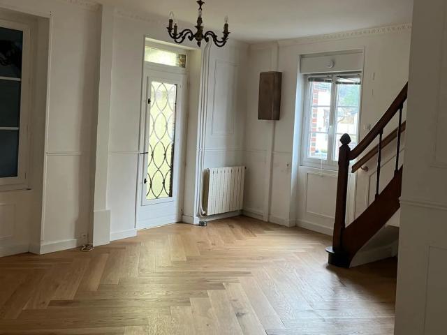 Location Maison traditionnelle 6 pièces