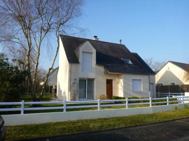 location maison treillieres 5 pièces 109 m2 loire atlantique 44119 1290 € / mois