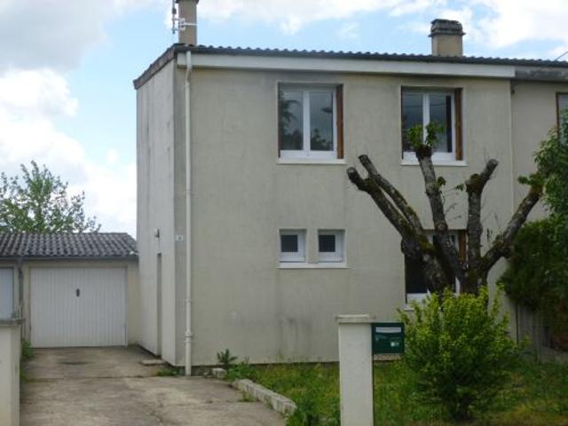 Location / Maison Type 4 à BIGNY VALLENAY