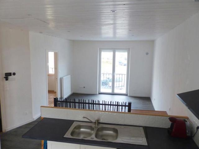 Location Maison vide 4 pièces, 112 m² Laussonne