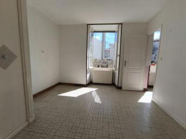 location maison villefagnan 2 pièces 47 m2 charente 16240 460 € / mois