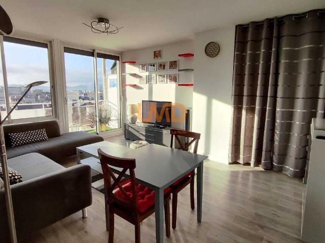 Location meublé appartement T3 Palais Longcham