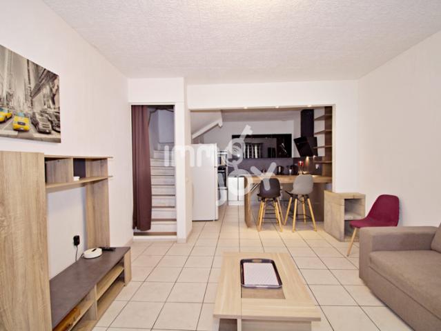 Location meublée: maison de village T3 de 79 m2 avec terras